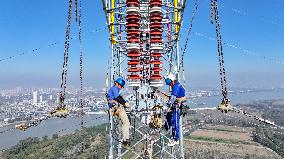 Transmission Towers Across The Yangtze River Upgrade