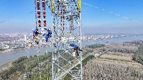 Transmission Towers Across The Yangtze River Upgrade