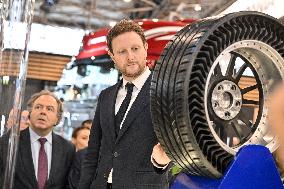 Clement Beaune Visits Solutrans Exhibition - Lyon