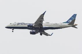 JetBlue Embraer ERJ-190 Over Washington DC