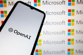 Microsoft Offers To Match Pay Of All OpenAI Staff