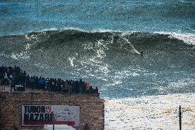 Giant Waves In Nazare