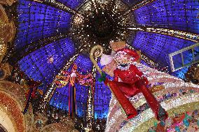 FRANCE-PARIS-GALERIES LAFAYETTE-CHRISTMAS TREE