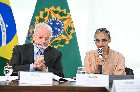 President Of Brazil Luiz Inácio Lula Da Silva And Environment Minister Marina Silva