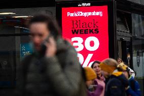 Black Friday Shopping Crowd In Dortmund As Germany Head For Another Poor Economic Recovery