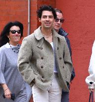 Joe Jonas Out With His Parents  - NYC