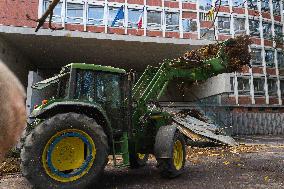 Demonstration By Young Farmers - Toulouse