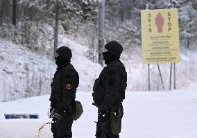 International border crossing at Salla