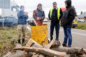 Polish Farmers S Block Another Border Crossing With Ukraine