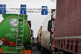 Polish Farmers S Block Another Border Crossing With Ukraine