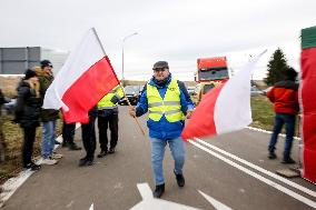 Polish Farmers S Block Another Border Crossing With Ukraine