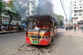 A Group Of Protesters Set Fire To A Bus - Dhaka