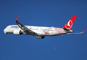 Turkish Airlines aircraft 400th taking off from Barcelona airport