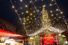 Cologne Christmas Market Opens