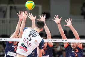 ITAS Trentino Volley v ACH Volley Ljubljana - CEV Men Volley Champions League