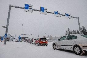 Finnish-Russian border crossing in Vartius