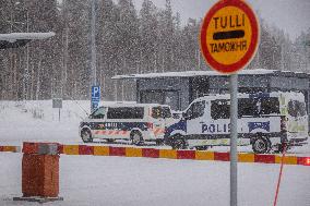 Finnish-Russian border crossing in Vartius