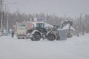 Finnish-Russian border crossing in Vartius