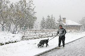 Heavy Snow Hit Yantai of China