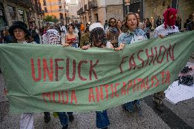 Protest Against Large Clothing Brands During Black Friday In Barcelona.