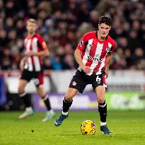 Brentford FC v Arsenal FC - Premier League