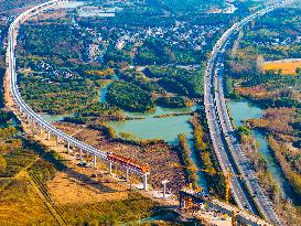 Shanghai Line 17 Under Construction