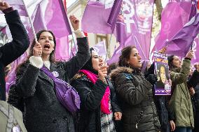 Women's Groups Protest Violence Against Women In Istanbul, Turkey