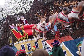 Santa Claus Parade - Toronto, Canada