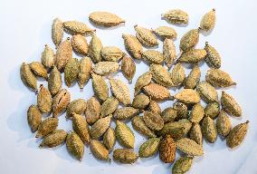 Dried Cardamom Seeds - Indian Spice