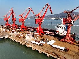 Fertilizer Import in Lianyungang Port