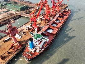 Fertilizer Import in Lianyungang Port