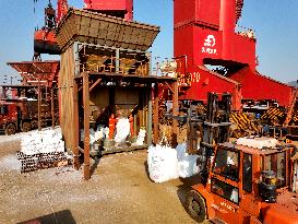 Fertilizer Import in Lianyungang Port