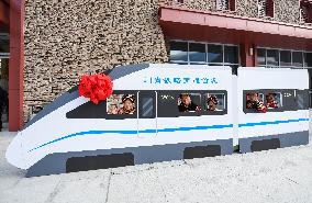CHINA-SICHUAN-QINGHAI RAILWAY-SECTION-OPERATION (CN)
