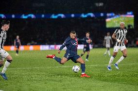 Champions League - PSG v Newcastle