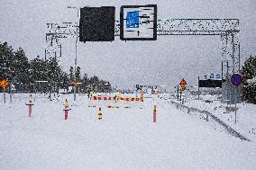 Vaalimaa border check point between Finland and Russia