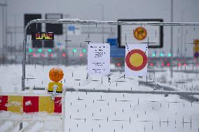 Vaalimaa border check point between Finland and Russia