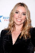 Stars From 'It's A Wonderful Lifetime' Honor Blue Star Families Military Spouses - LA