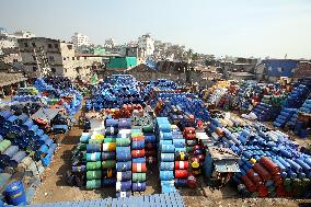 Barrels recycling - Bangladesh