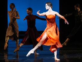 Pre-premiere staging of Madame Bovary in Kyiv