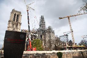 New Notre-Dame Spire Takes Shape - Paris