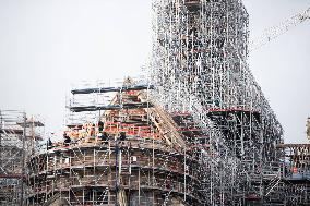 New Notre-Dame Spire Takes Shape - Paris