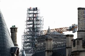 New Notre-Dame Spire Takes Shape - Paris