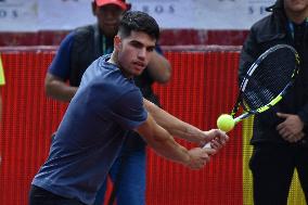 Children's Tennis Clinic - Mexico City
