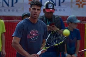 Children's Tennis Clinic - Mexico City