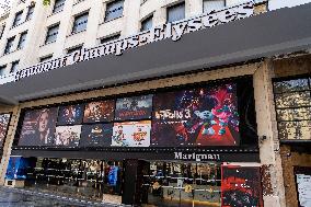Closure Of The Gaumont Cinema On Champs Elysees - Paris