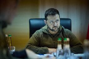 Zelensky Visits A Frontline Command Post - Kupyansk