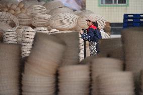 CHINA-GUANGXI-BOBAI-TRADITIONAL WEAVING CRAFTS (CN)