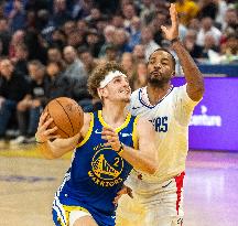 (SP)U.S.-SAN FRANCISCO-BASKETBALL-NBA-WARRIORS VS CLIPPERS