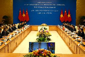 VIETNAM-HANOI-CHINA-VIETNAM STEERING COMMITTEE FOR BILATERAL COOPERATION-MEETING