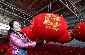 China Manufacturing Industry Red Lantern